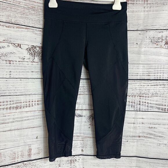 Athleta Sonar Capri Legging Solid Black Mesh Drawstring Crop Stretch Women Small - Picture 2 of 11